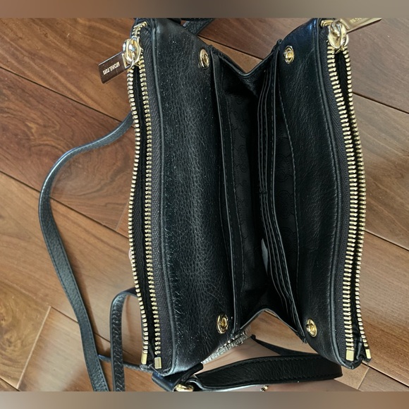 Crossbody black Michael Kors bag - Picture 2 of 4